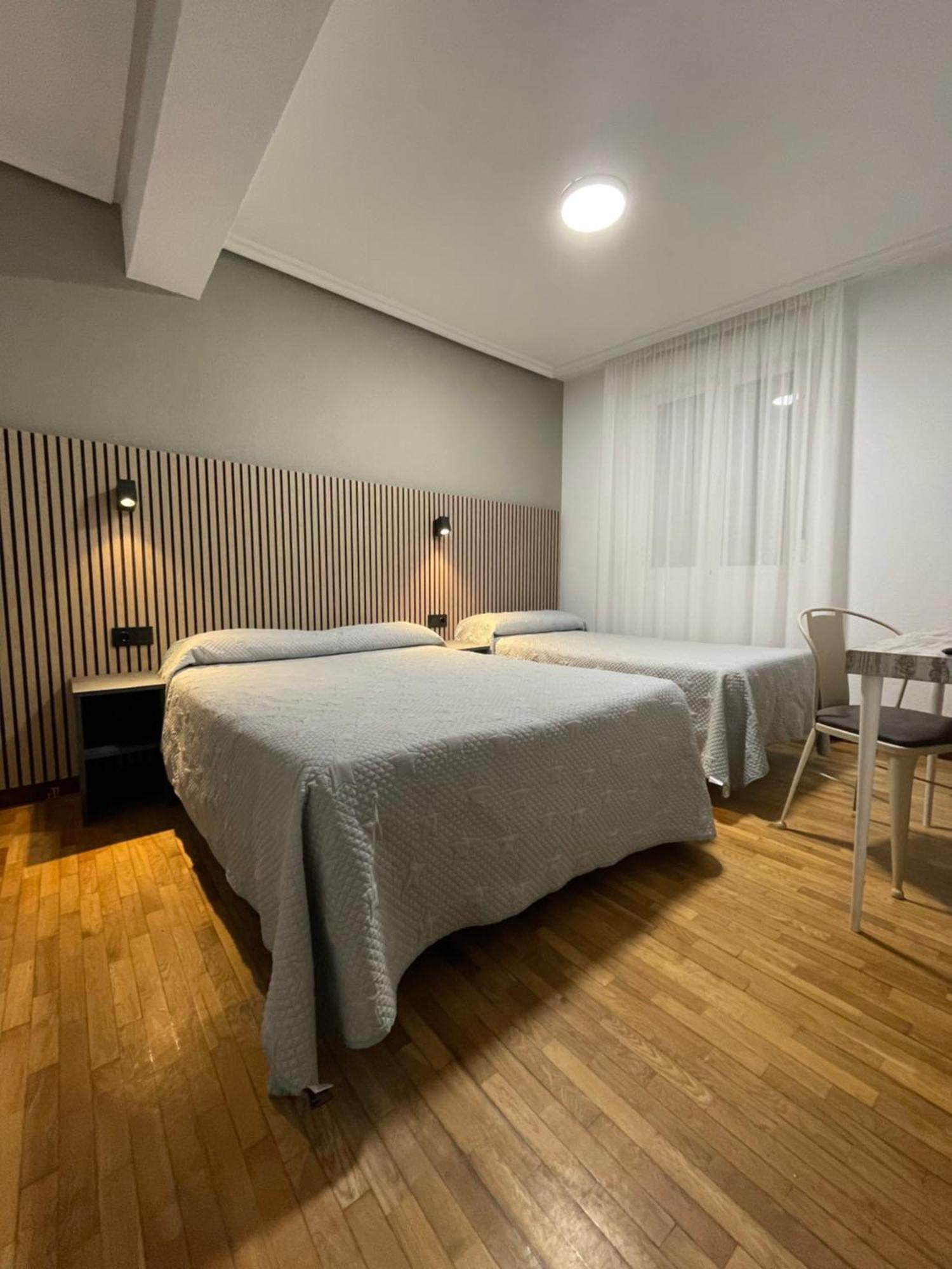 Pension La Encina Santo Domingo De La Calzada Eksteriør bilde