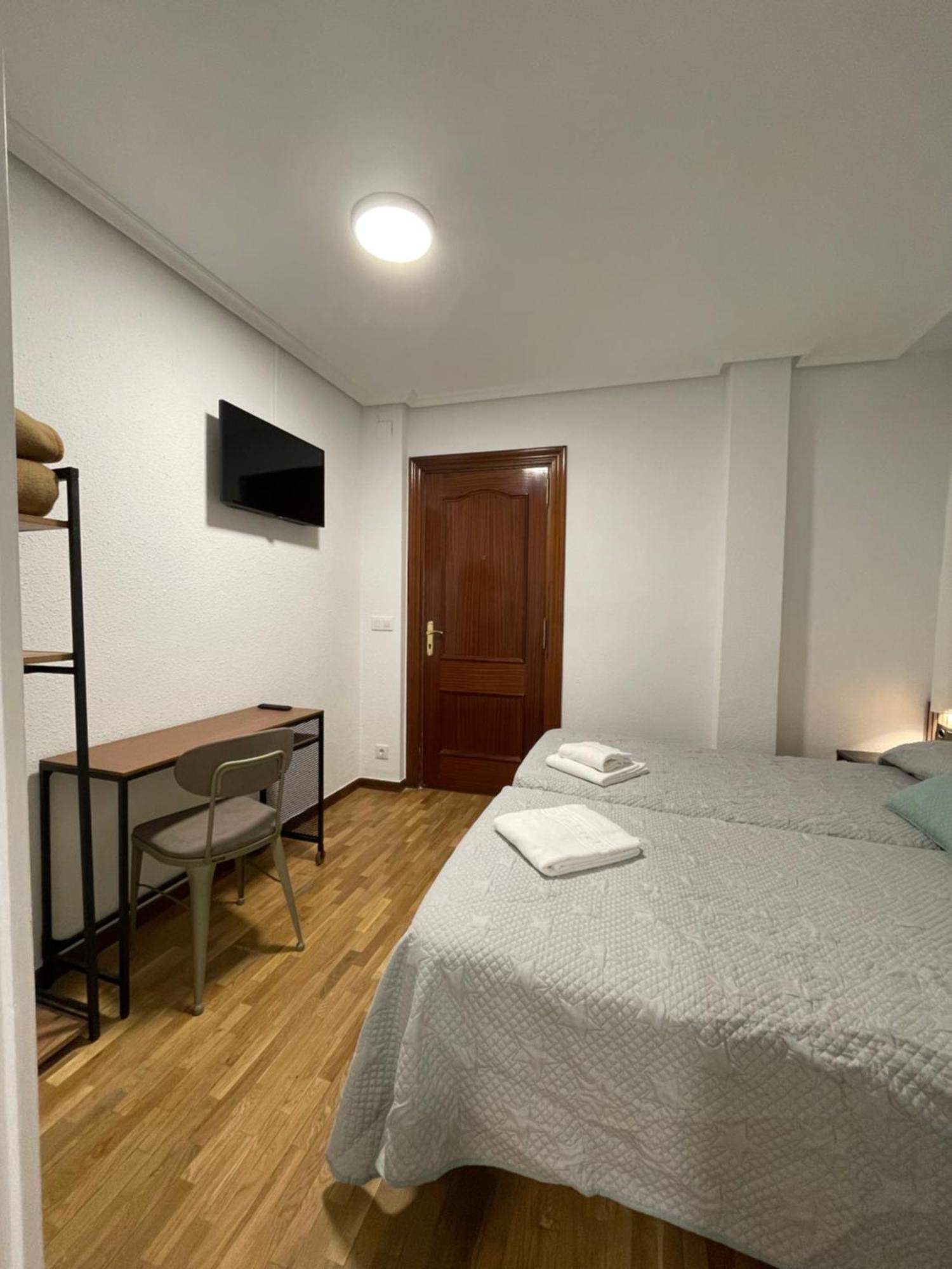 Pension La Encina Santo Domingo De La Calzada Eksteriør bilde