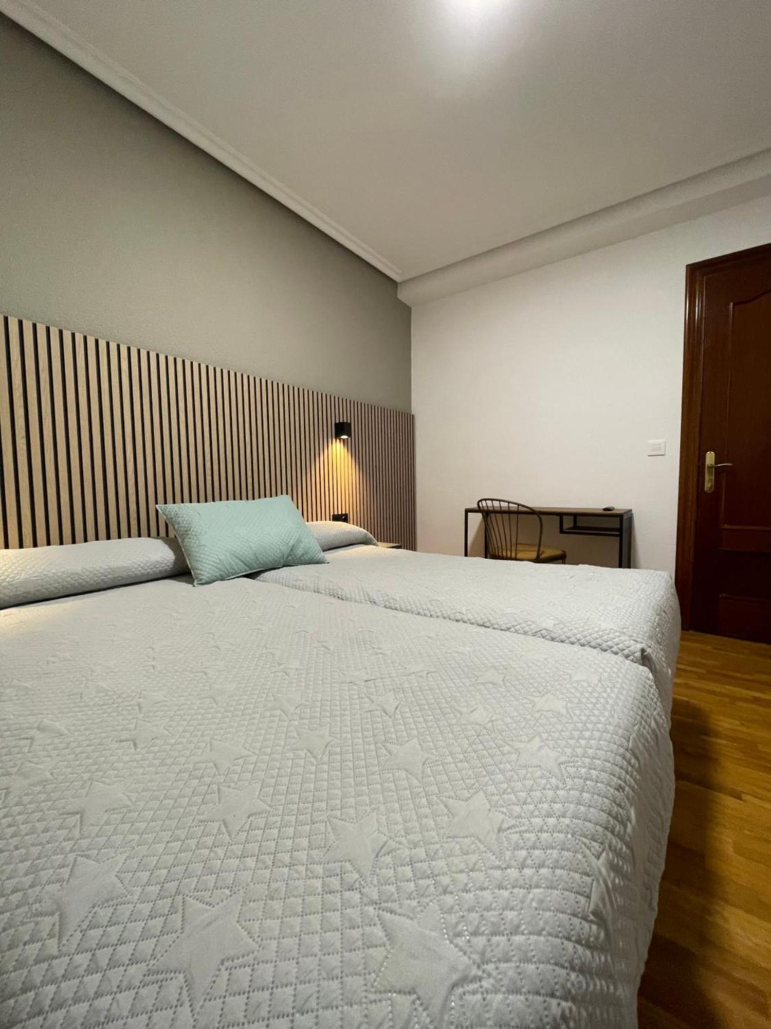 Pension La Encina Santo Domingo De La Calzada Eksteriør bilde